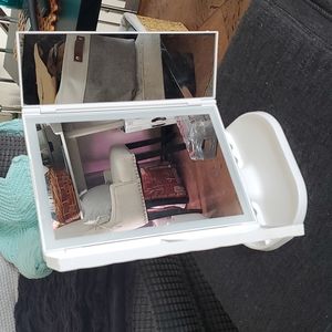 LED MAKEUP MIRROR